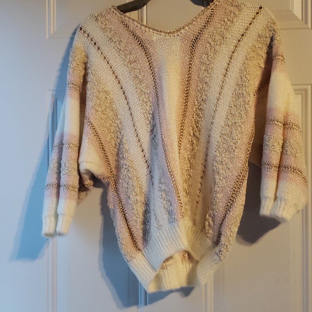 Sweater - Picture 4 of 4